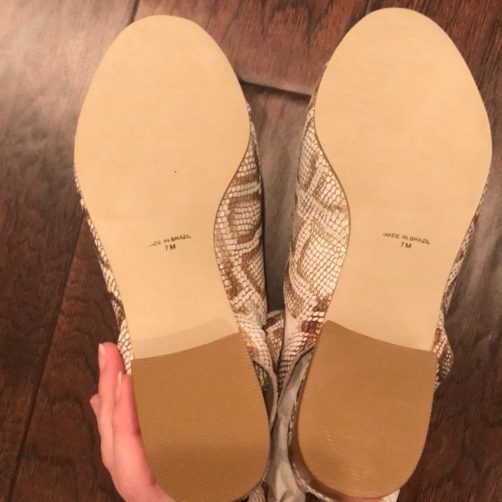 Matisse Half Moon Natural Snake Loafer - Picture 8 of 8